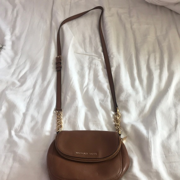 Michael Kors crossbody - Picture 2 of 4